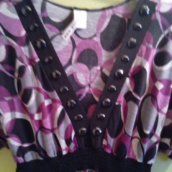 Womans XL Heart Soul Purple V-Neck Flutter Sleeve Knee Length Dress Tied Back - Picture 3 of 5